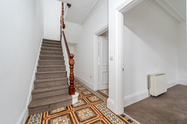31 Treyew Road, Truro photo 4