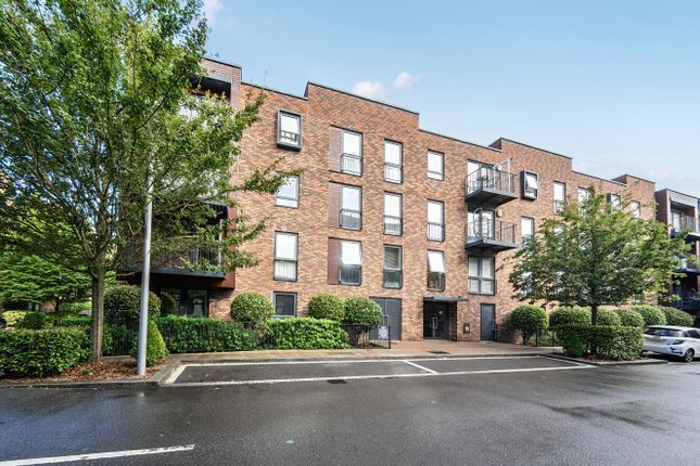 Davidson Frost-Wellings, Dfw, Attlee Court, Stanmo