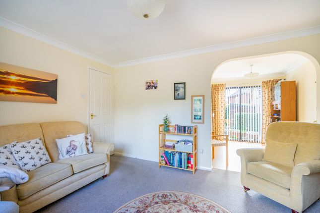 22, Danesmead Close, York photo 4