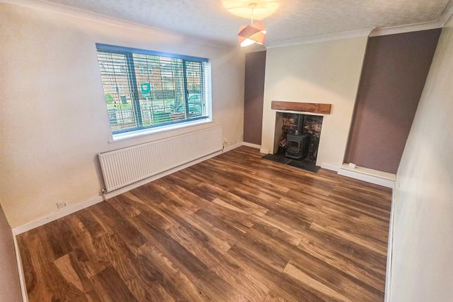 45, Westfields Road, Corby photo 2