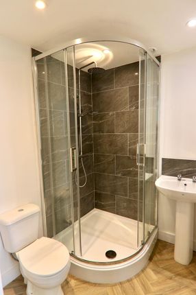 Apartment 4, Ben Johnson, 702 Warrington road, Wigan photo 5