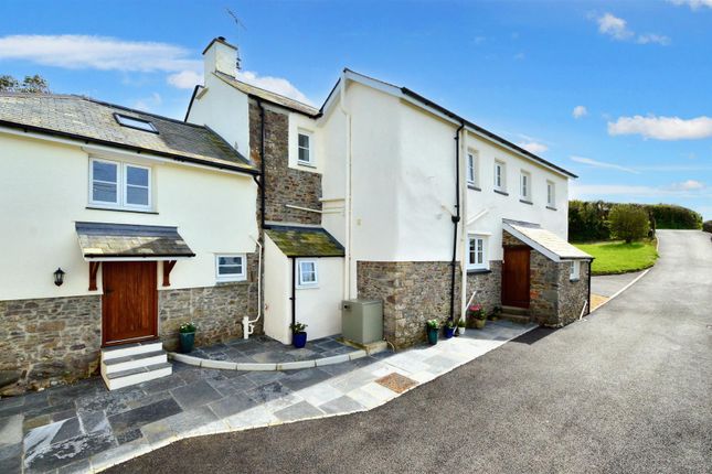 Hele Farmhouse, Hele Road, Bude photo 2