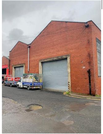 Light industrial to let in Bridgefield Street, Manchester