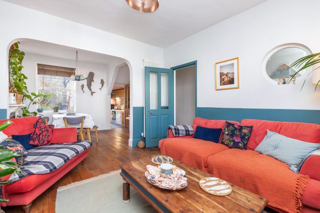 41, Queens Place, Shoreham-By-Sea photo 3