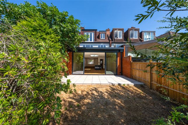 21, Ashworth Road, London photo 4