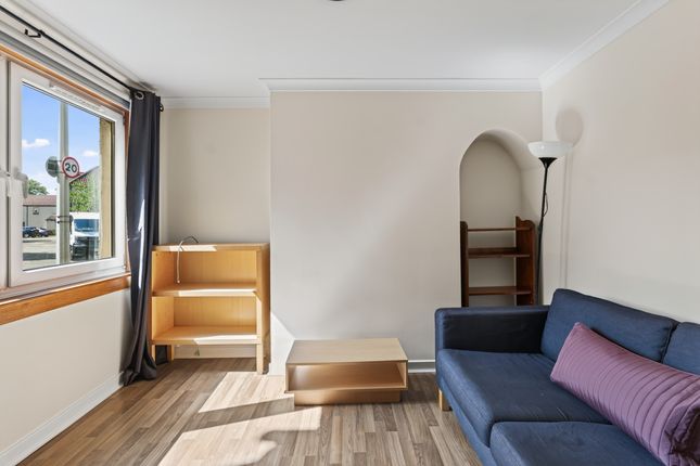 336, South Gyle Mains, Edinburgh photo 4