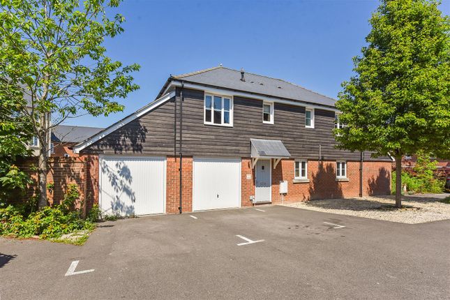 Thumbnail Detached house for sale in Stalls Road, Andover