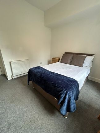 Flat GFL, 6, Bellefield Avenue, Dundee photo 2