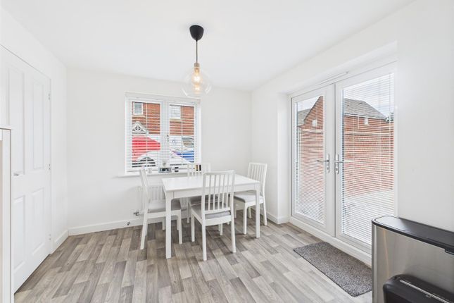 2, Inglesant Close, Quorn photo 4