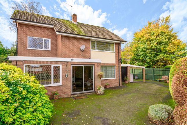 Thumbnail Detached house for sale in Mayern Close, Leominster