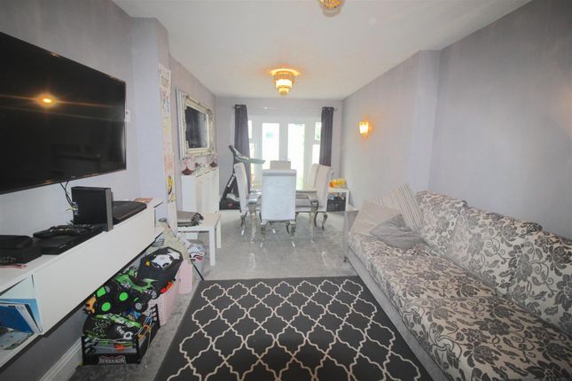 98, Charlbury Crescent, Birmingham photo 2