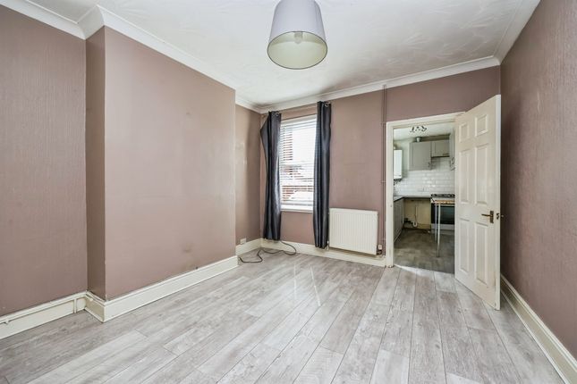 77, Park Road, Ilkeston photo 4