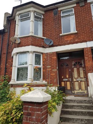 Flat to rent in 163 Bear Road, Brighton
