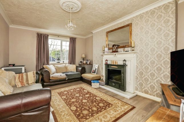 16, School Road, Worksop photo 3