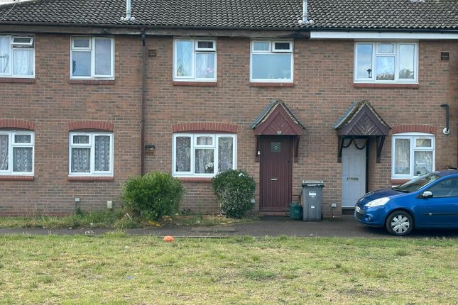 3-bed terraced on 2, Heathlands Way, Hounslow, £460,000