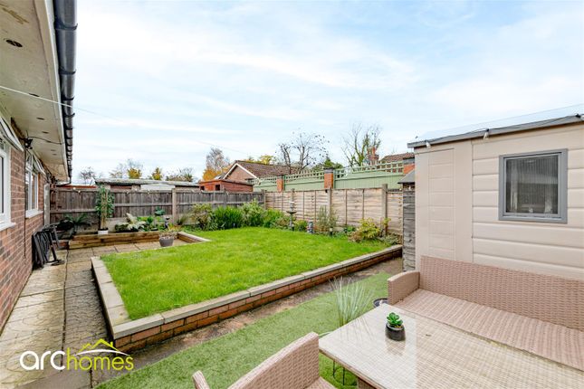 15, Fieldhead Avenue, Manchester photo 4