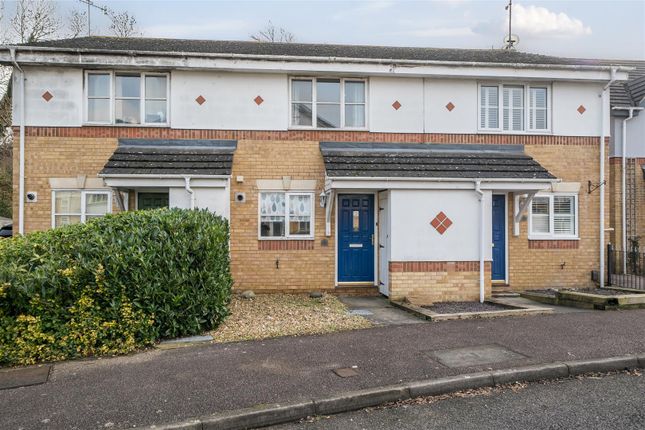 Thumbnail Terraced house for sale in Evensyde, Watford