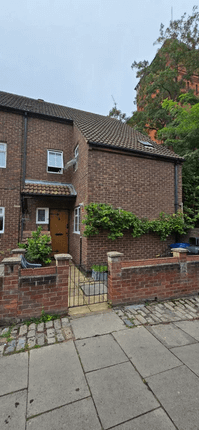 3-bed house on Western Road, Western Road W5, Ealing, £975,000