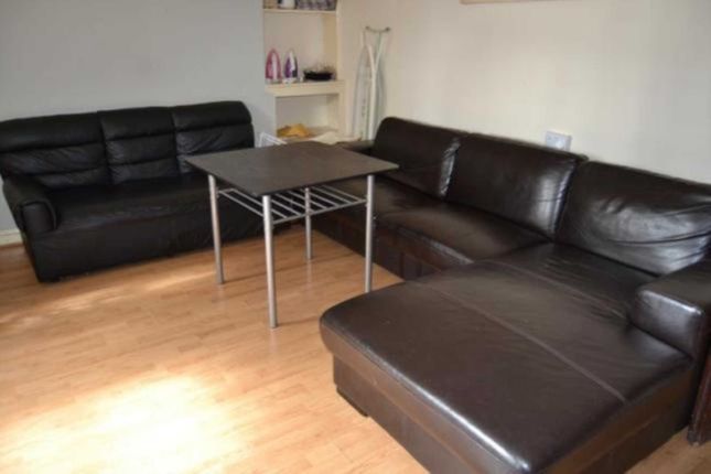 Shared accommodation to rent in West Grove, Cardiff