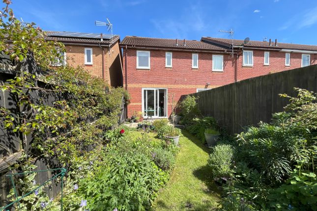 Terraced house for sale in Watergall Close, Southam