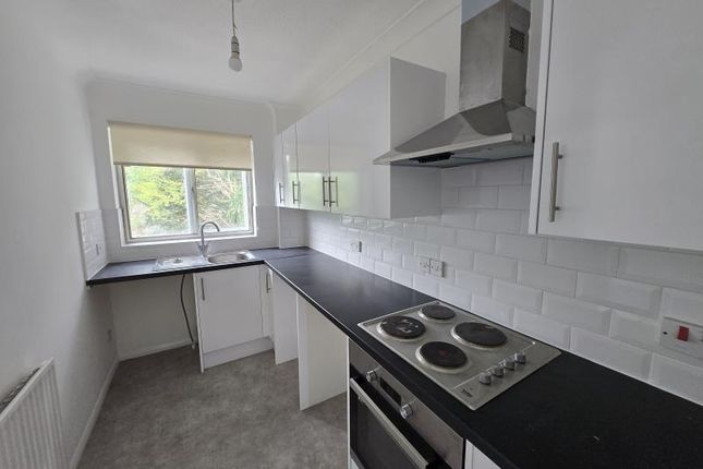 Thumbnail Flat to rent in Trevera Court, Enfield