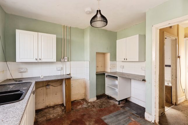 29, First Avenue, Gloucestershire photo 2