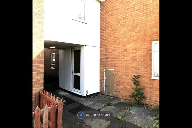 Thumbnail Terraced house to rent in Ilmington Close, Redditch