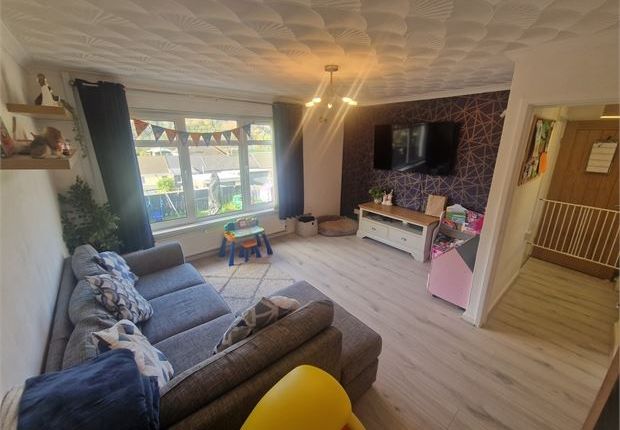 21, Buckley Road Llwynypia, Trealaw photo 2