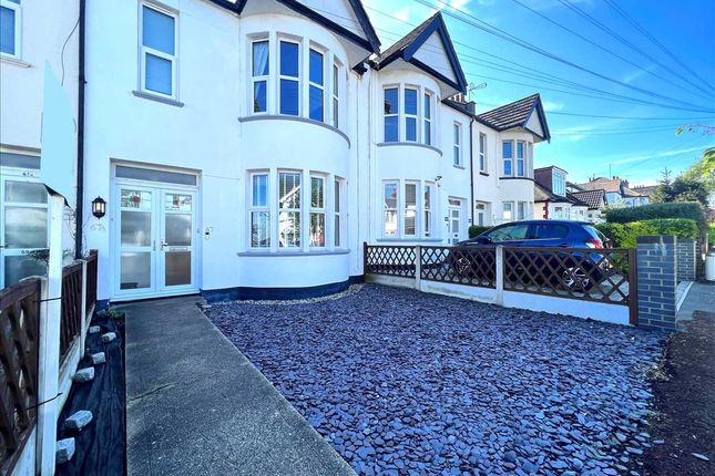 Thumbnail Flat for sale in London Road, Leigh-On-Sea