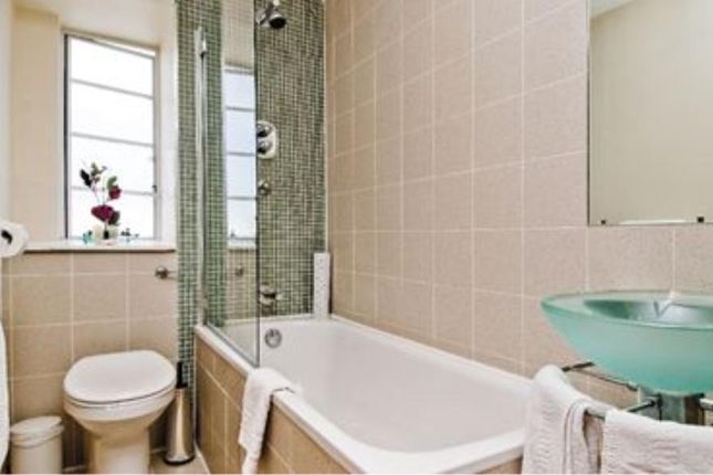 Flat to rent in Roland Gardens, South Kensington