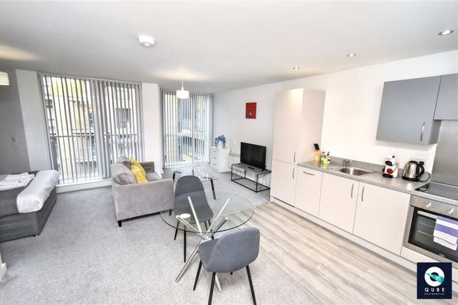 1-bed flat on Apartment 610, Adelphi Wharf Phase 3, Salford, £80,000