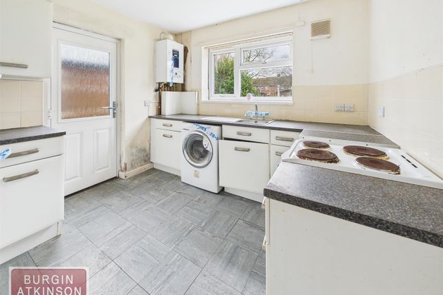6, Lowfield, Retford photo 3