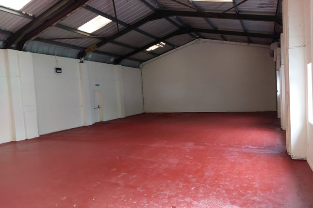 Thumbnail Warehouse to let in East Road, Ferndale