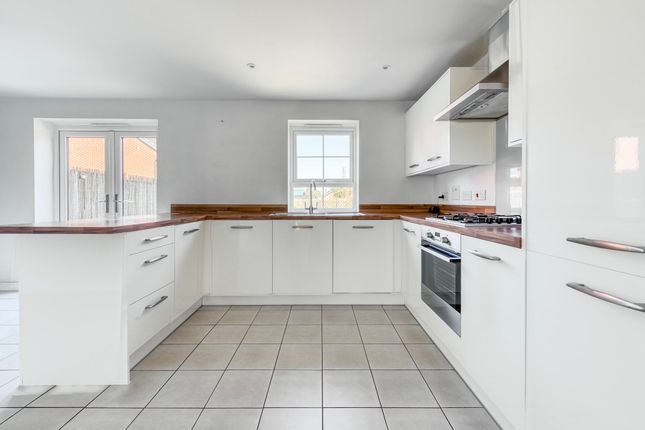 31 Shackleton Road, Thetford photo 4