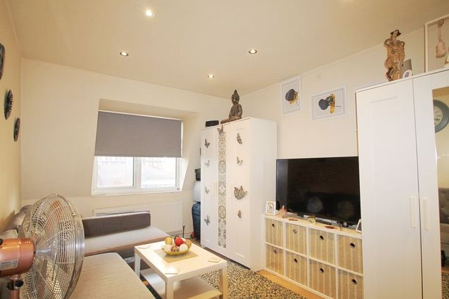 1-bed flat on Flat 10, 4-10, College Road, Harrow, £220,000