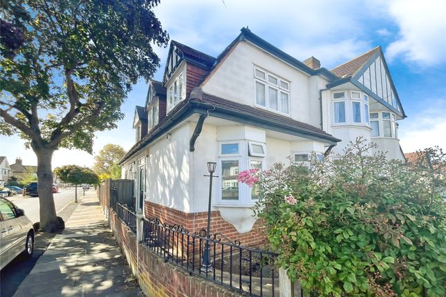 Room 3, 177, Lyndhurst Avenue, Twickenham photo 4