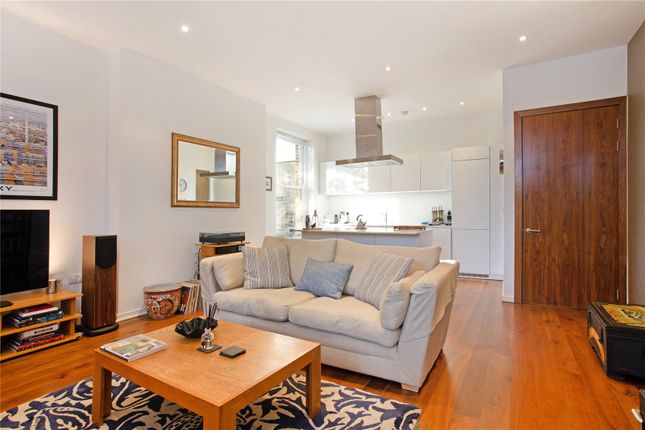 2 bed flat for sale in Coopers Court, 30 Piercing Hill, Theydon Bois, Epping CM16
