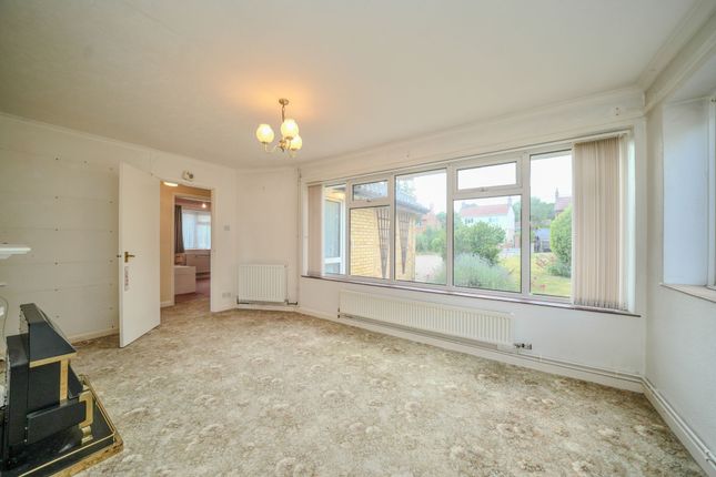 32 Cromer Road, Cromer photo 4
