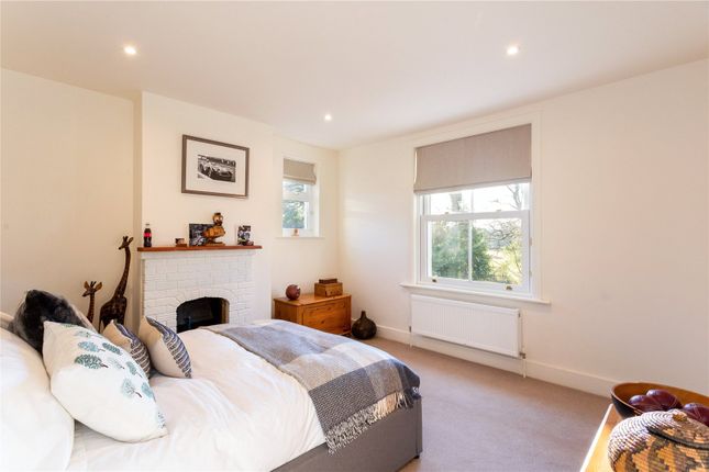 4 Bed Detached House For Sale In Golf Lane Whitehill Hampshire
