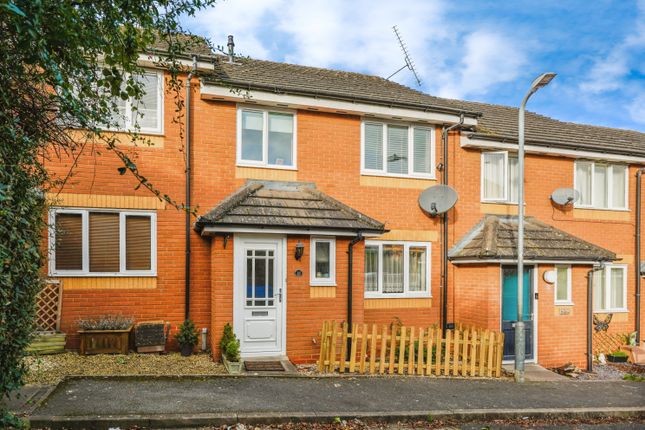 Thumbnail Terraced house for sale in Shepherds Pool, Evesham, Worcestershire