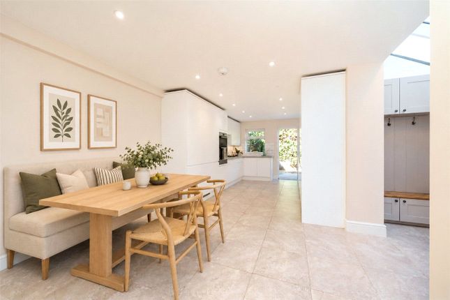 10, Roskell Road, London photo 2