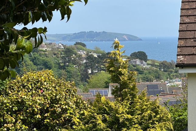 47 Boscundle Avenue, Falmouth photo 2