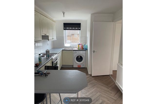 Morris Close, Marsh Farm Luton, Luton photo 5
