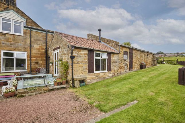 End terrace house for sale in South Terrace, Skelton