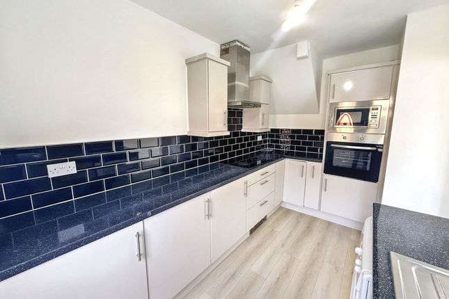 36, Newburn Crescent, Houghton Le Spring photo 2