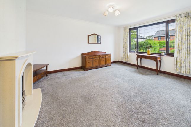 114, Broadway, Rossendale photo 4