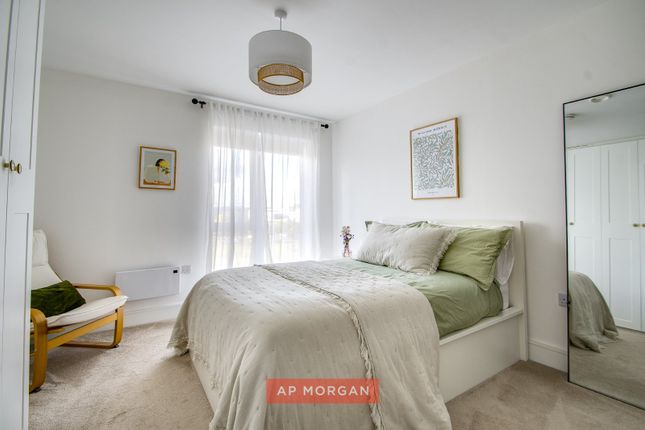 Flat 44, Birmingham photo 4