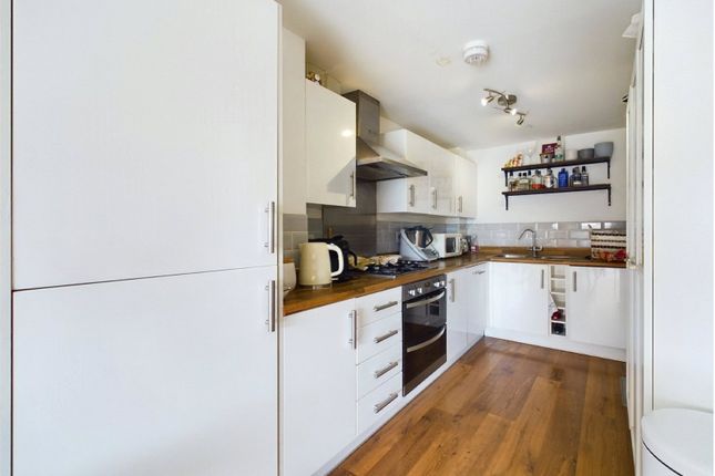 8, Horsley Road, Maidenhead photo 2