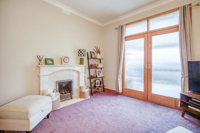26 Hawthorn Drive, Ayr photo 4