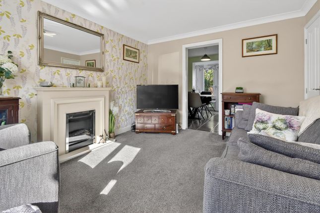 11, Thorntree Grove, York photo 3